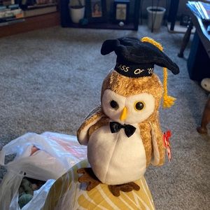 2000 wisest Graduation owl beanie baby